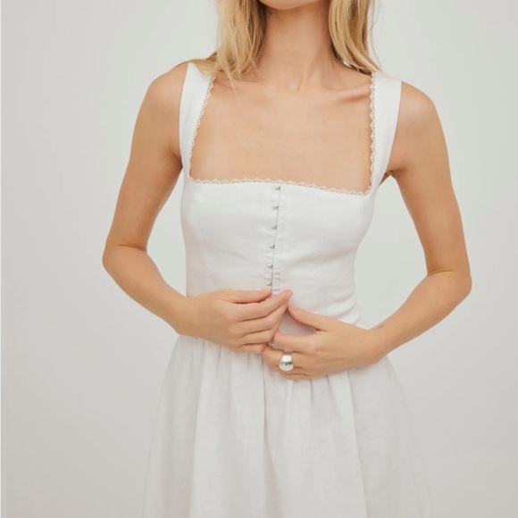 Reformation Tagliatelle Linen Dress in White *NEW* - Picture 3 of 7